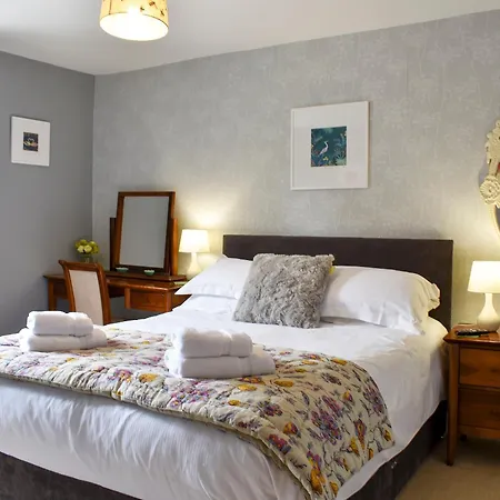 Ellerton House Feriehus *